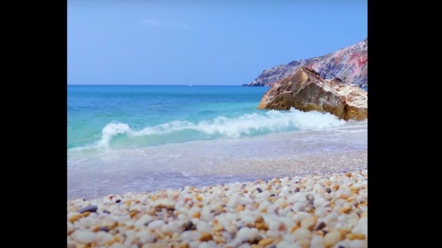 these-soothing-instagram-videos-of-vacation-sounds-will-transport-you-to-a-better-place